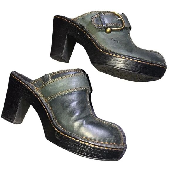 B.O.C. Gray Leather Bronze Buckle Slip On Mule Clog Heels Size 6 - Picture 1 of 11